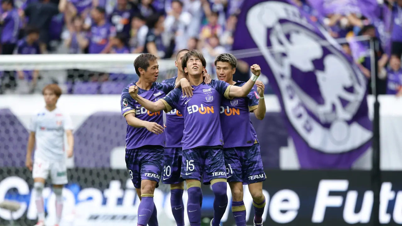 Klub J1 League, Sanfrecce Hiroshima