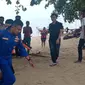 Tim SAR gabungan berhasil menemukan 2 korban tenggelam di Pantai Tanjung, Batam. (Foto: Liputan6.com/Ajang Nurdin)