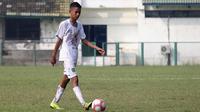 Pemain muda Persebaya Surabaya U-16, Marselino Ferdinan. (Bola.com/Aditya Wany)