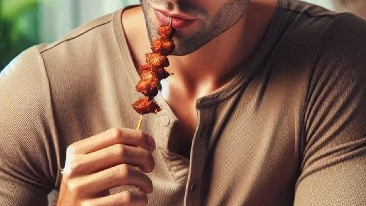 Jadi, saat Idul Adha tiba, jangan ragu untuk menghidangkan sate kambing yang lezat, empuk, dan tidak berbau untuk keluarga tercinta.
