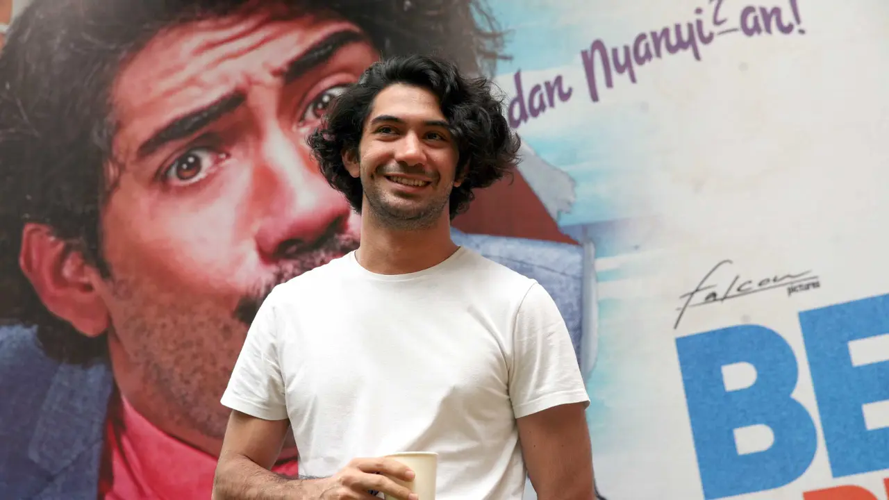 [Bintang] Reza Rahadian