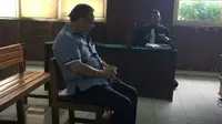 Johanes saat berada di Pengadilan Negeri Jakarta Utara. (Liputan6.com/Moch Harun Syah)