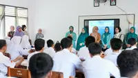 Talkshow di SMAN 9 Gowa, Ketum TP PKK Pesan Agar Siswa Kembangkan Bakat dan Potensi Diri