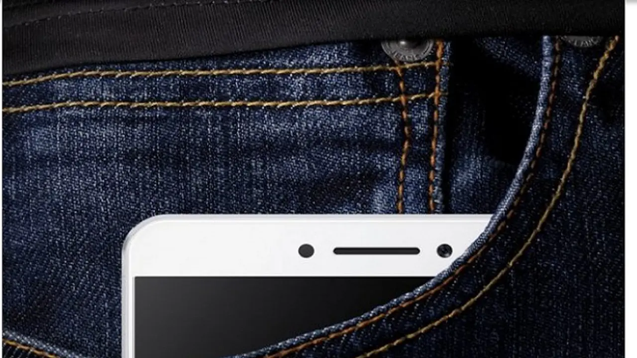 Phablet Mi Max Nongol di Website Xiaomi