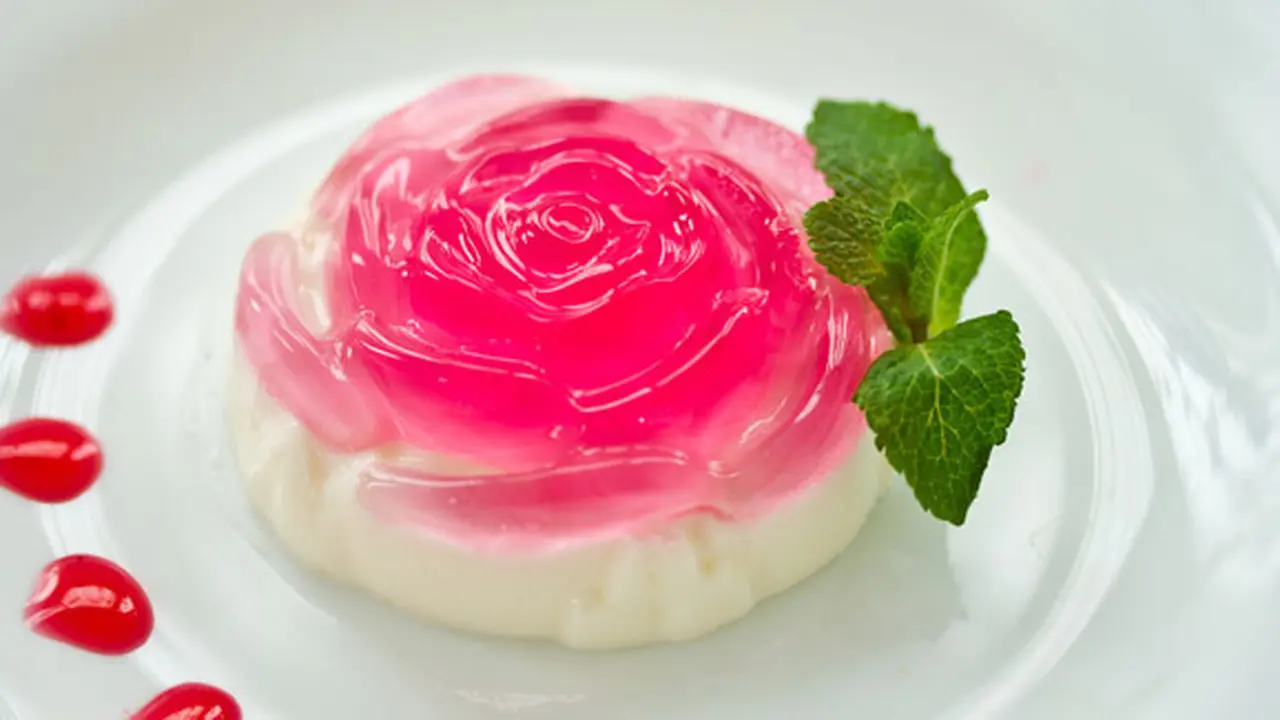 (c) shutterstock