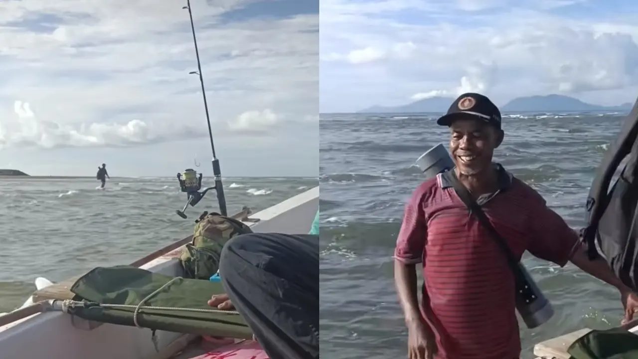 Pria Aceh Berjalan di Atas Laut