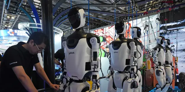 Robot di Dubai Punya Istri, Menikah dengan Humanoid Bernama Moza