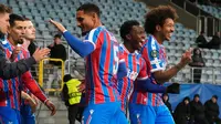 Rekap Hasil Conference League Tadi Malam: Menang, Crystal Palace &amp; Fiorentina Buka Jalan Masuk 8 Besar