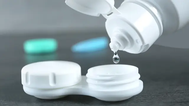 Soft lens/cairan soft lens