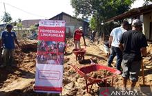 PMI Sumut Bersihkan Lumpur Sisa Banjir di Tapanuli Tengah, Percepat Pemulihan Warga