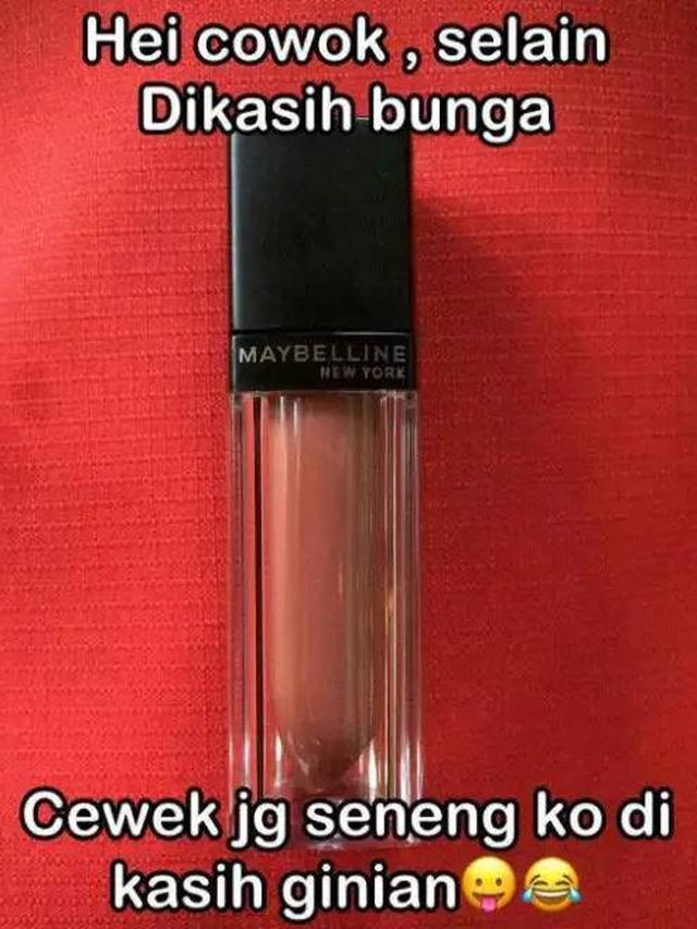 6 Meme Cara Bikin Senang Cewek Ini Bisa Jadi Pelajaran Buat Para Cowok