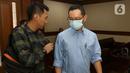 KPK menahan mantan Kepala Kantor Bea Cukai Makassar Andhi Pramono. (Liputan6.com/Herman Zakharia)