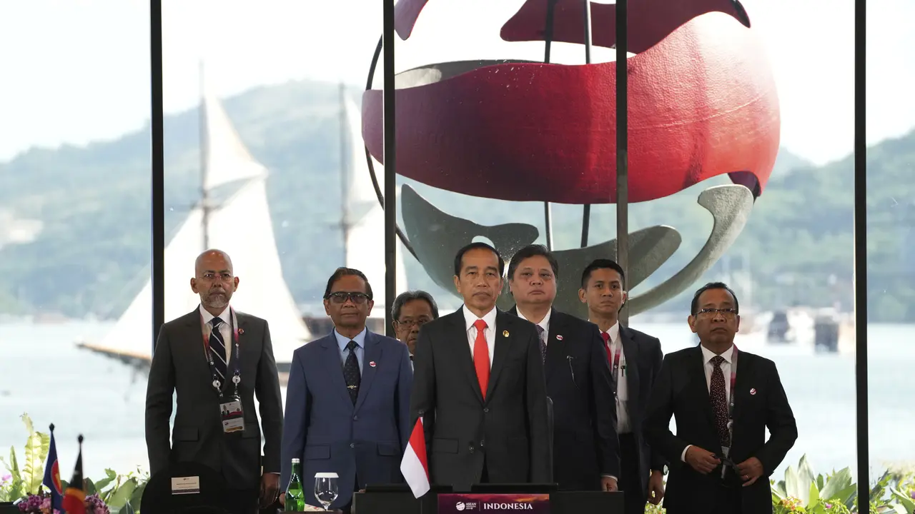 Jokowi Resmi Buka KTT ke-42 ASEAN 2023 di Labuan Bajo