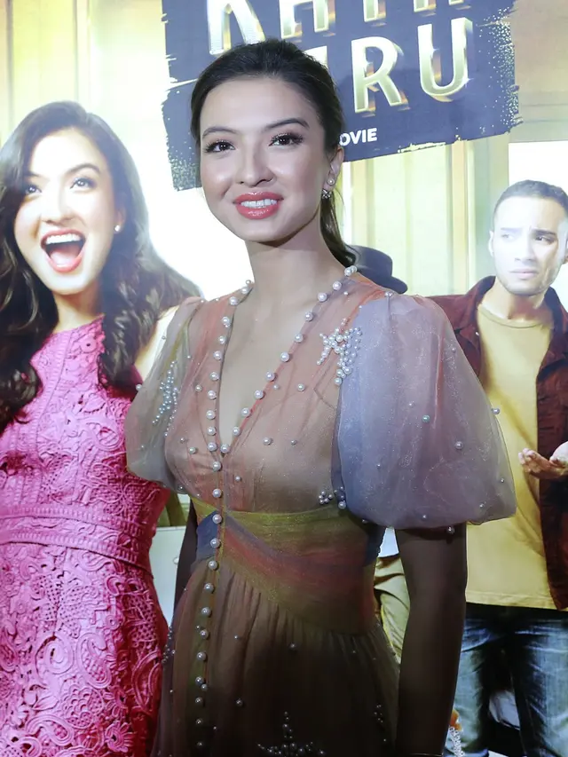 [Fimela] Raline Shah