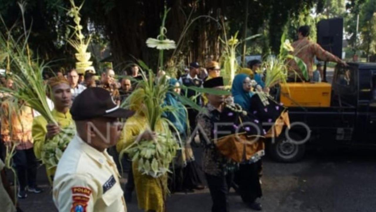 Tradisi Manten Tebu PG Mojopanggung Dimulai, Perkuat Optimisme Swasembada Gula Nasional 2027