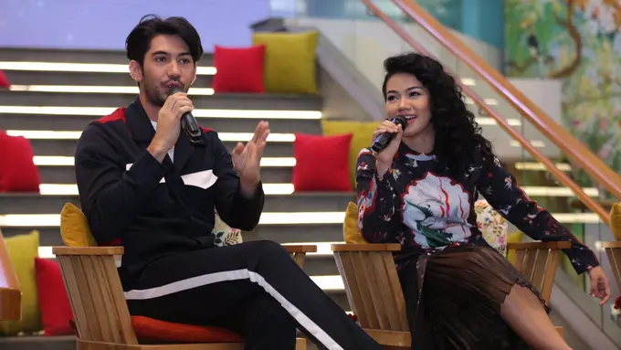[Bintang] Reza Rahadian dan Yura Yunita