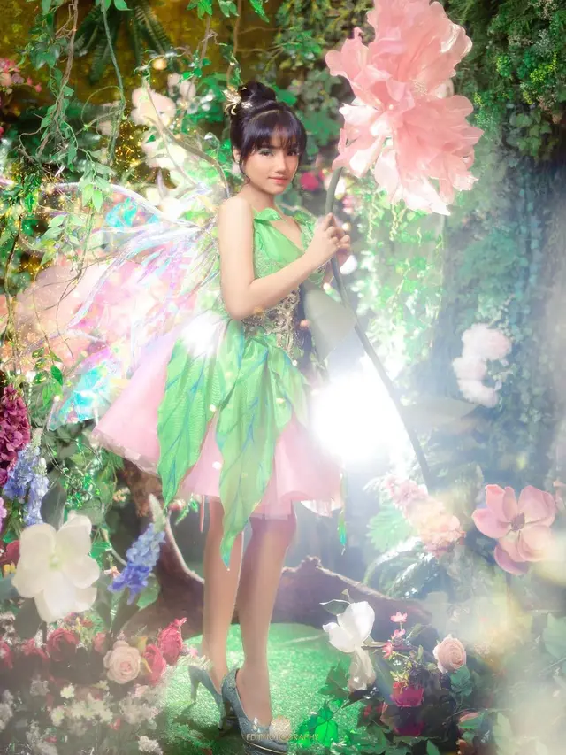 Photoshoot Fuji jadi Tinker Bell (Foto: Instagram fdphotography90 / fuji_an)
