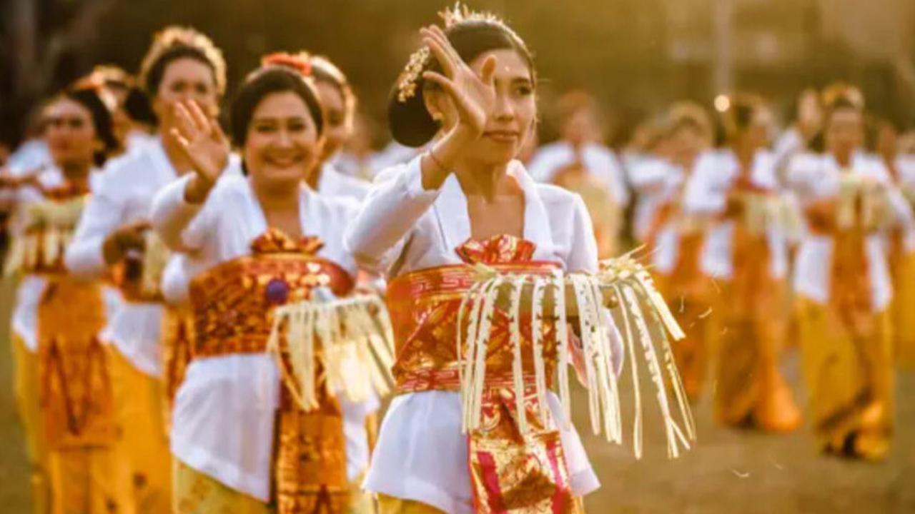 Warga Indonesia Rutin Jadi Orang Paling Ramah di Dunia, Ternyata Ini Fakta di Baliknya