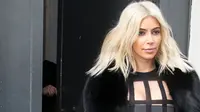 Begini Jika Semua Anggota Kardashian Berambut Pirang          