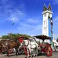  Cukup datang ke Bukittinggi Sumatera Barat maka Anda akan menemukan kembaran menara jam Big Ben yang mendunia itu