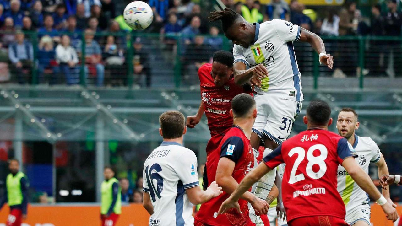 FOTO: Kalahkan Cagliari 3-1, Mantapkan Posisi Inter Milan di Puncak Klasemen Liga Italia