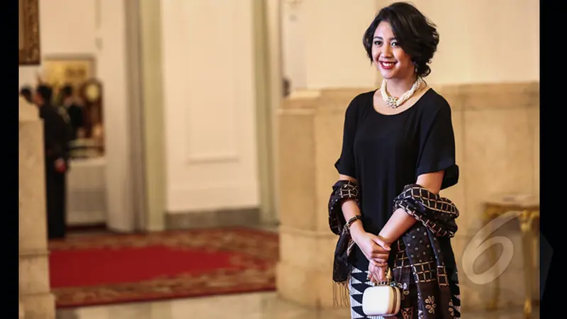 Ekspresi Sherina Usai Sang Ayah Dilantik Jokowi