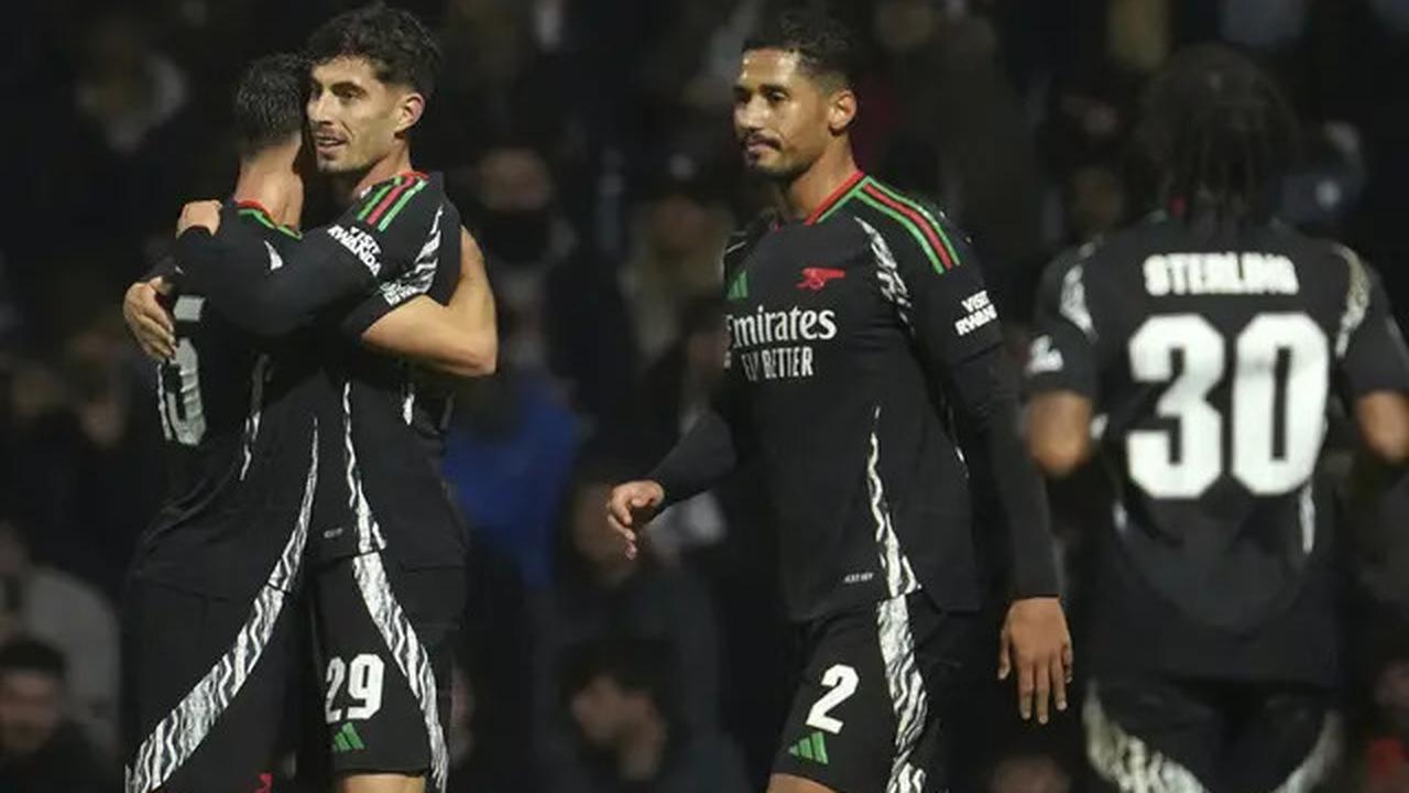 Hasil Lengkap 16 Besar Carabao Cup Tadi Malam: MU, Arsenal dan Liverpool Menang, Chelsea dan Man City Tersingkir