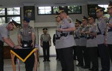 Kapolri sibuk urusi polisi gendut, apa kabar rekening gendut?