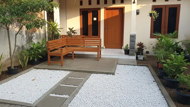 Inspirasi Halaman Rumah dengan Batu Kerikil Putih Model Area Duduk Sederhana di Halaman