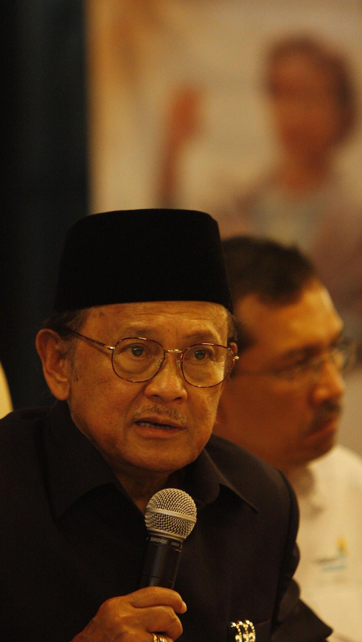 Quotes BJ Habibie tentang Kehidupan<br>