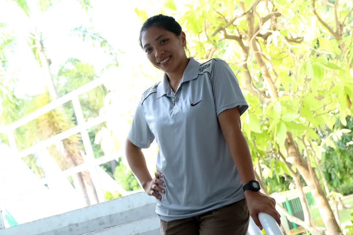 Meylani Mamangkey 