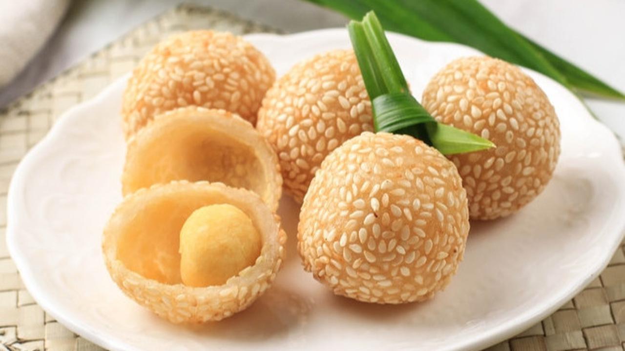 Perhatikan dalam Mengonsumsi Onde-onde