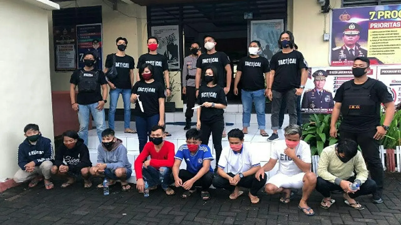 Timsus Waruga berhasil mengamankan 9 pemuda yang diduga melakukan pengeroyokan dengan menggunakan senjata tajam.