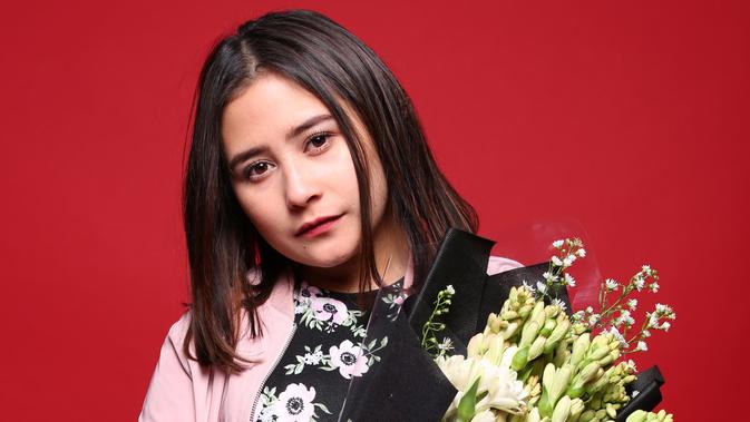 Intip Gaya Prilly Latuconsina dari Kasual Hingga Glamor 