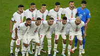 Timnas Maroko berfoto sebelum dimulainya laga matchday kedua Grup F Piala Dunia 2022 menghadapi Timnas Belgia di Al Thumama Stadium, Doha, Qatar, Minggu (27/11/2022) malam WIB. (AP/Pavel Golovkin)