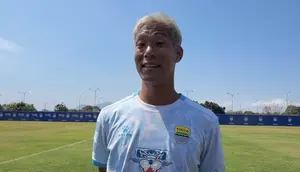 Cerita Vladimir Vujovic Bikin Gakuto Notsuda Semakin Tertarik ke Persib