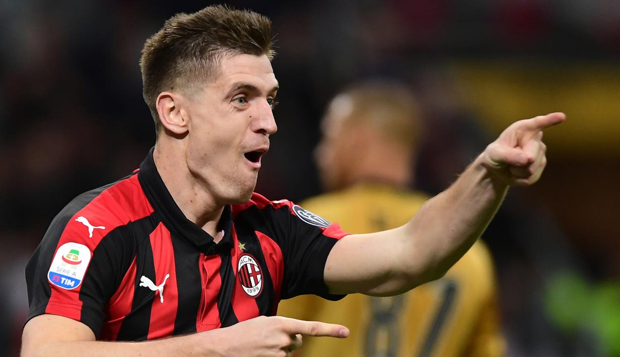 4. Krzysztof Piątek (AC Milan) - 21 Gol (2 Penalti). (AFP/Miguel Medina)