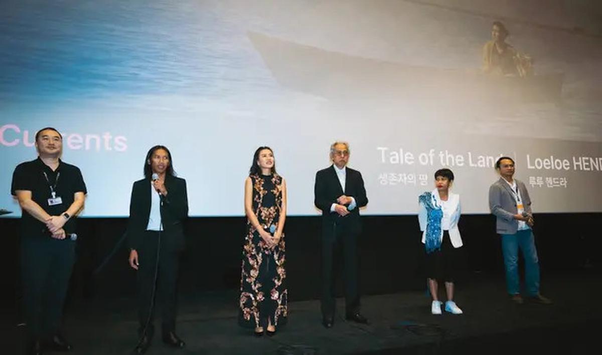 Gaya Anggun Dian Sastrowardoyo, Raline Shah, dan Shenina Cinnamon di Busan International Film Festival 2024