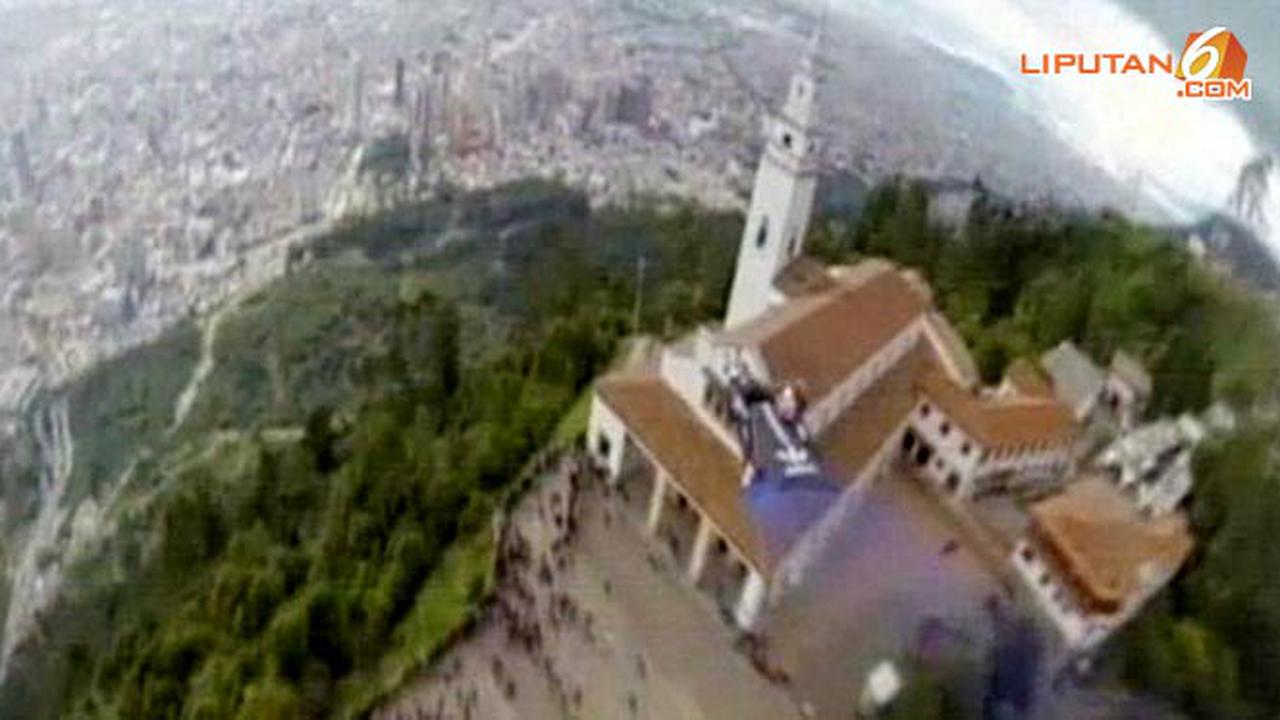 aksi-wingsuit-131101d.jpg