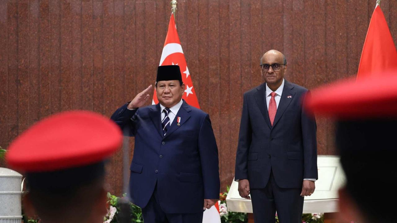 VIDEO: Prabowo Cerita Ibunya Sampai Dikenang Singapura "Anak yang Dirawatnya Kini Jadi Presiden"