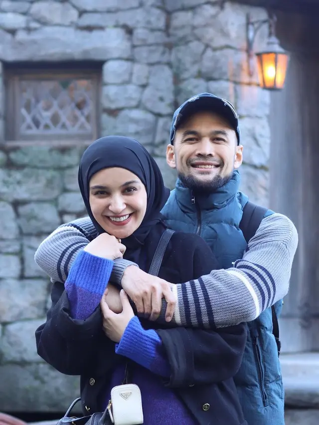 Shireen dan Teuku (Instagram/teukuwisnu)