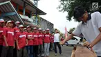 Instruktur memberi pelatihan kepada 80 tenaga konstruksi pada acara Edutainment di Kabupaten Pacitan, Selasa (6/11). Kegiatan yang digelar PT Semen Indonesia (Persero) Tbk merupakan strategi untuk meningkatkan kepuasan pelanggan. (Liputan6.com/HO/Eko)