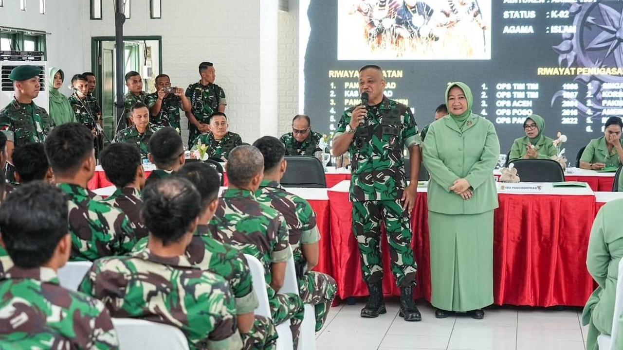 Lebih lanjut, Saleh berpesan agar para prajurit dapat terus menjaga nama baik satuan dan menjauhi pelanggaran.