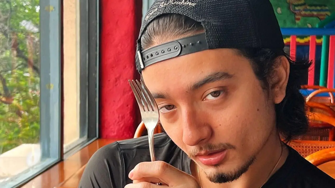 Bryan Domani Doyan Makan di Warteg, Selalu Ada Petai Goreng di Piring