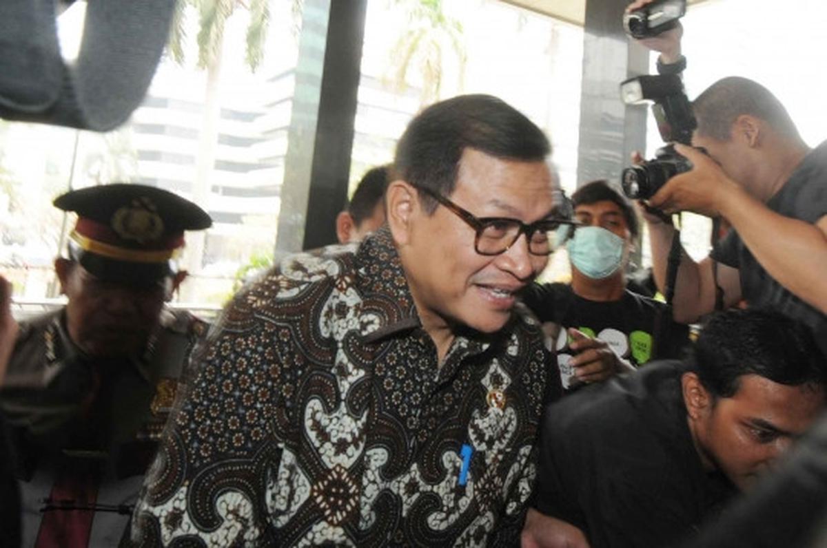 Seskab Pramono Anung serahkan LHKPN ke KPK
