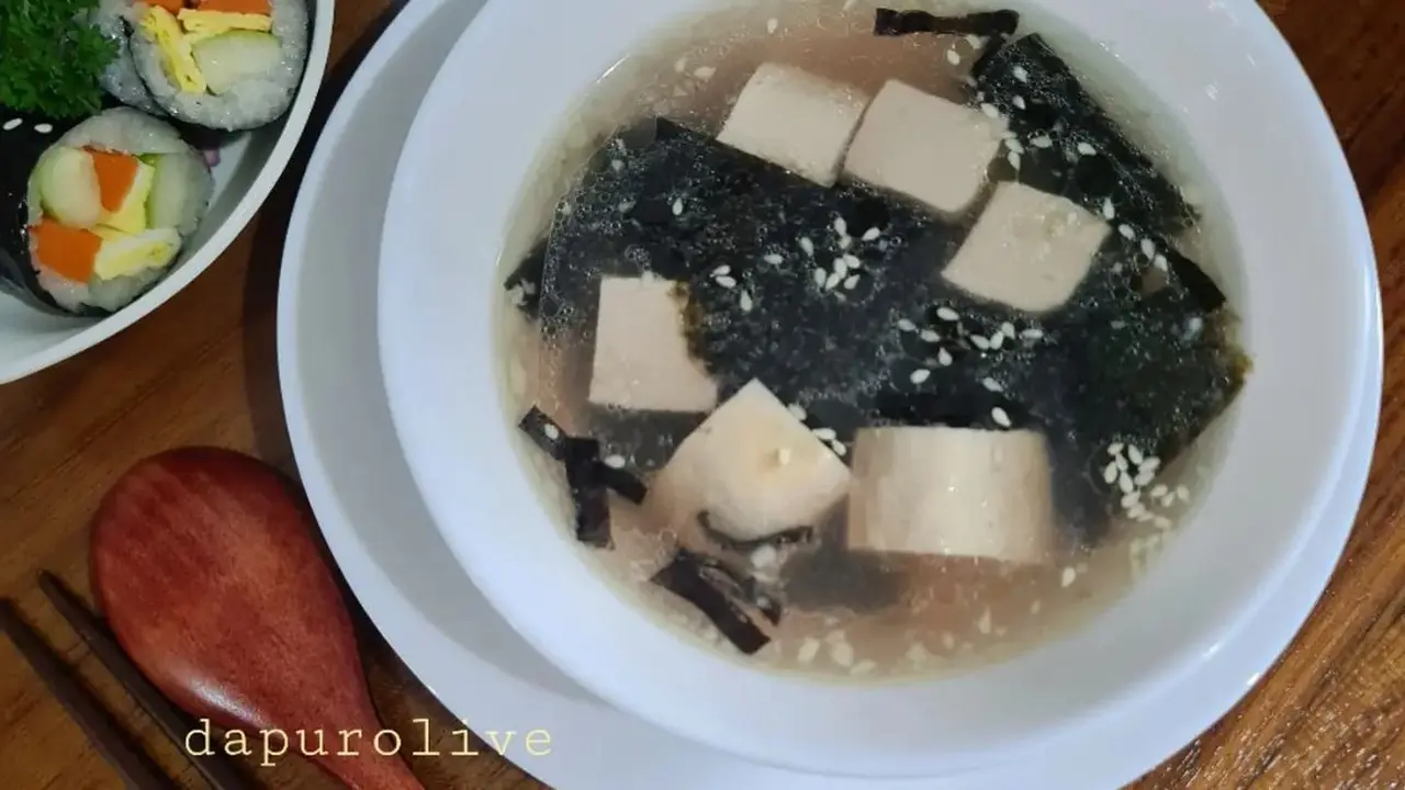 Resep Miso Soup Tanpa Pasta Miso, Enak dan Gampang Cara Buatnya