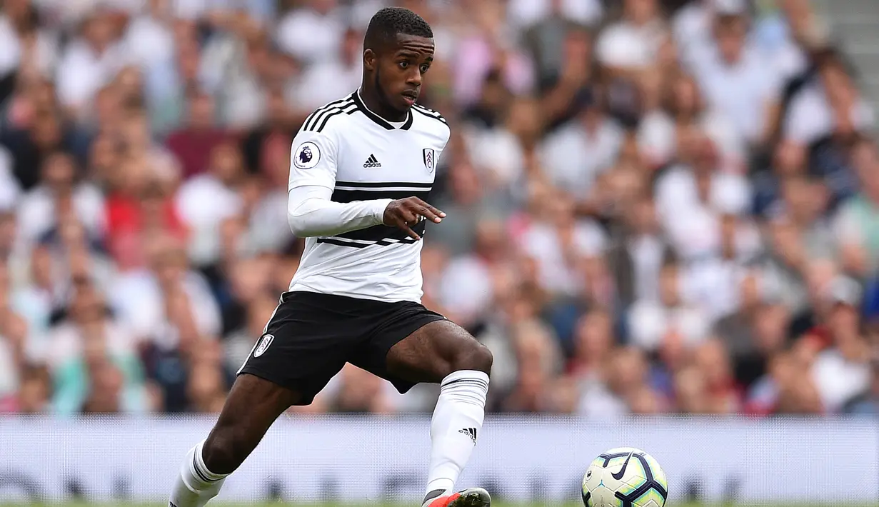 7. Ryan Sassegnon (Fulham) - Bek, 18 Tahun, Overall 75 (AFP/Glyn Kirk)