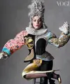 Lady Gaga tampil di sampul majalah British Voge untuk edisi Desember, sementara Vogue Italia edisi November 2021. Selama sesi pemotretan, Lady Gaga tampil cukup unik dengan busana rancangan desainer kelas dunia. (instagram/ladygaga)