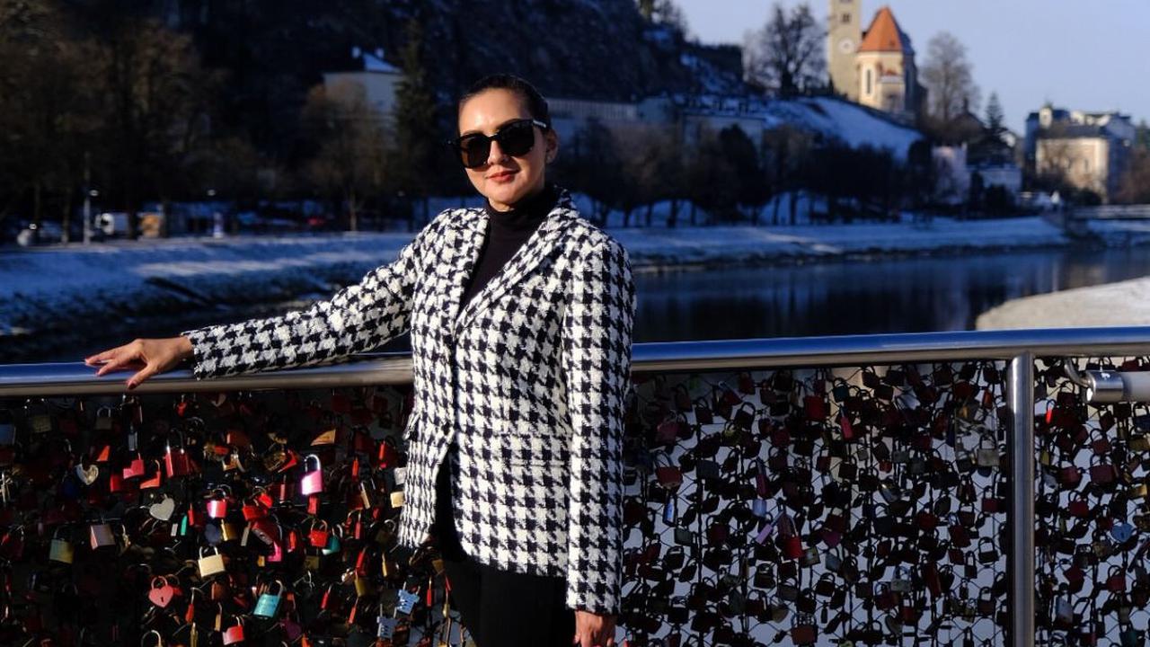 Donna Agnesia Menawan di Salzburg, Outfit Mewah dan Pesona yang Tak Luntur