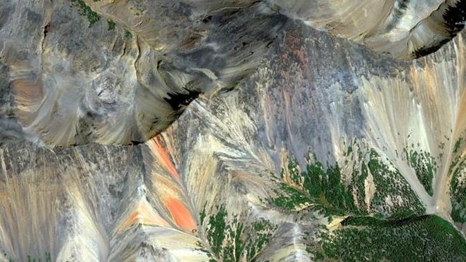 12 Gambar Menakjubkan Bumi dari Luar Angkasa - Global ...